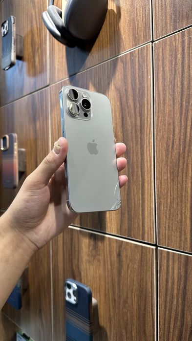 iphone 16 pro max 256gb 99% Naxt va Nasiya savdo