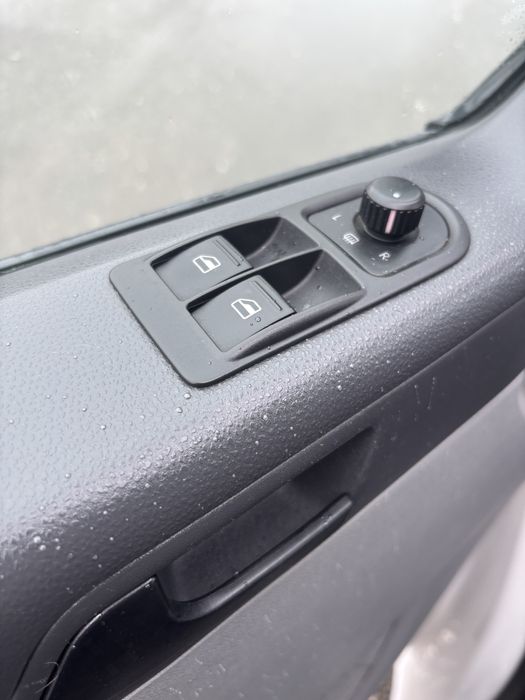 VW T6 2014 2.0 140 cp 6 viteze