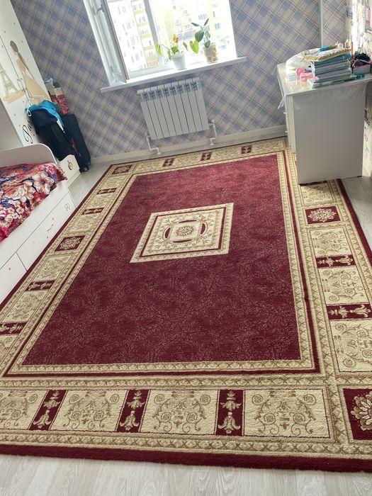 Ковер кілем красный 2,5*3,5м