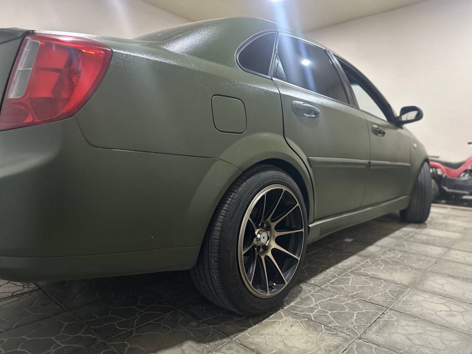 Продается ласетти 1.8