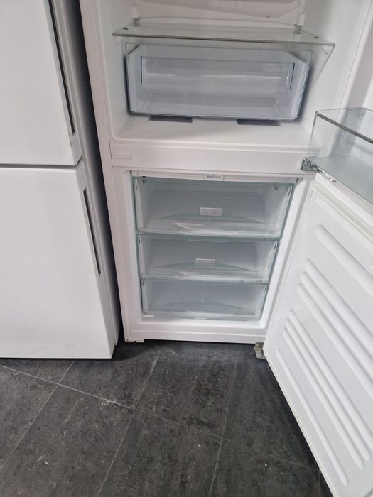 Хладилник с фризер Miele A++ No Frost 200 см