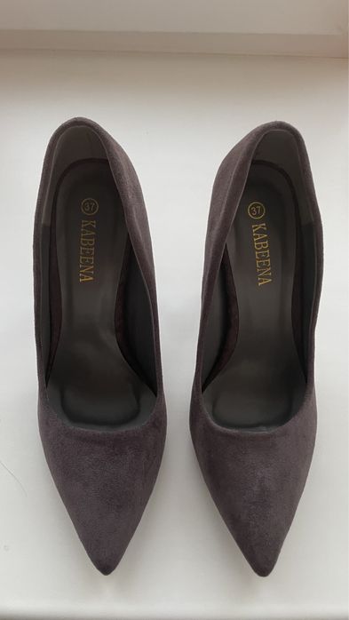 Отдам туфли.