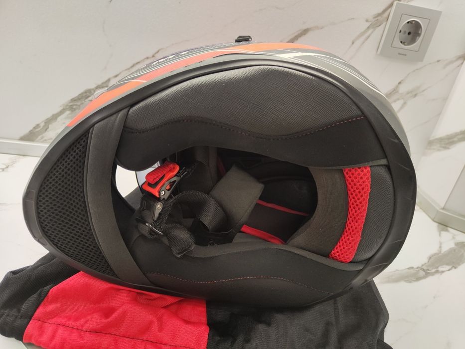 Каска за мотор MT Tunder 3 размер L