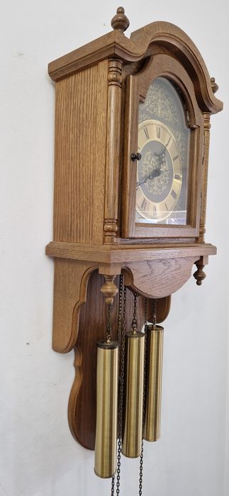 Ceas pendula perete 3 greutati Hermle Deosebita