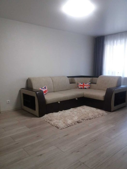 Сдам чистую,уютную 2х комнатную квартиру после ремонта.В Центре!