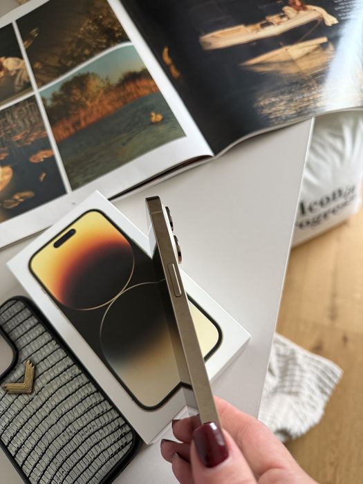 IPhone 14 PRO GOLD