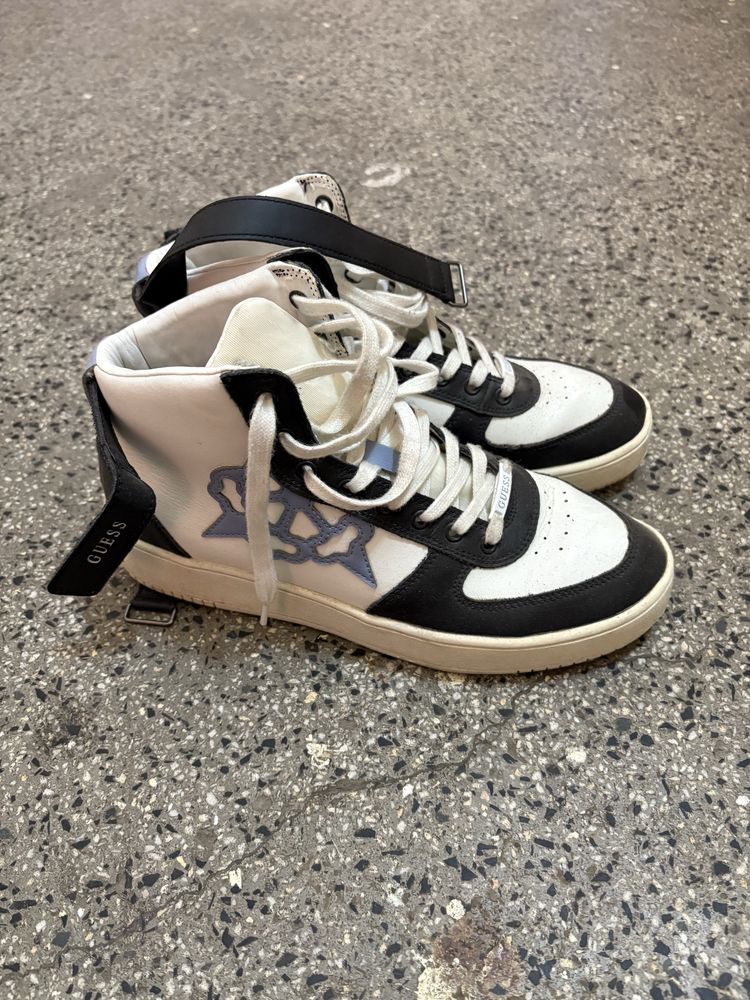 Дамски обувки Guess