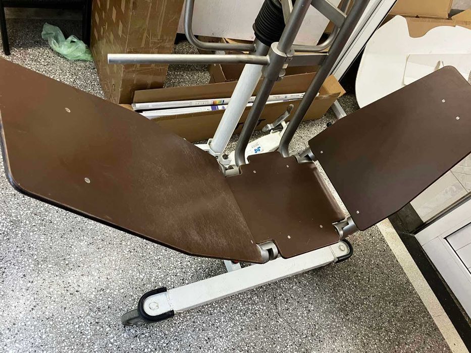 Хидравлична  операционна маса за дребни животни ветеринарна