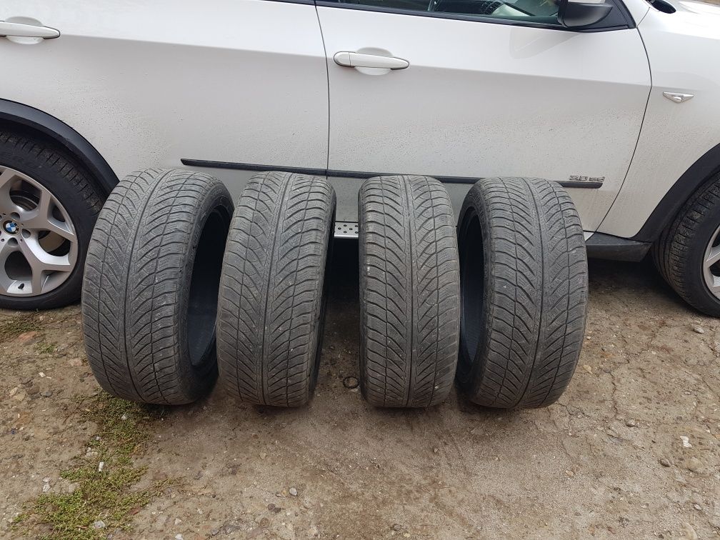 Зимни гуми Googyear Ultragrip 255/50 R19