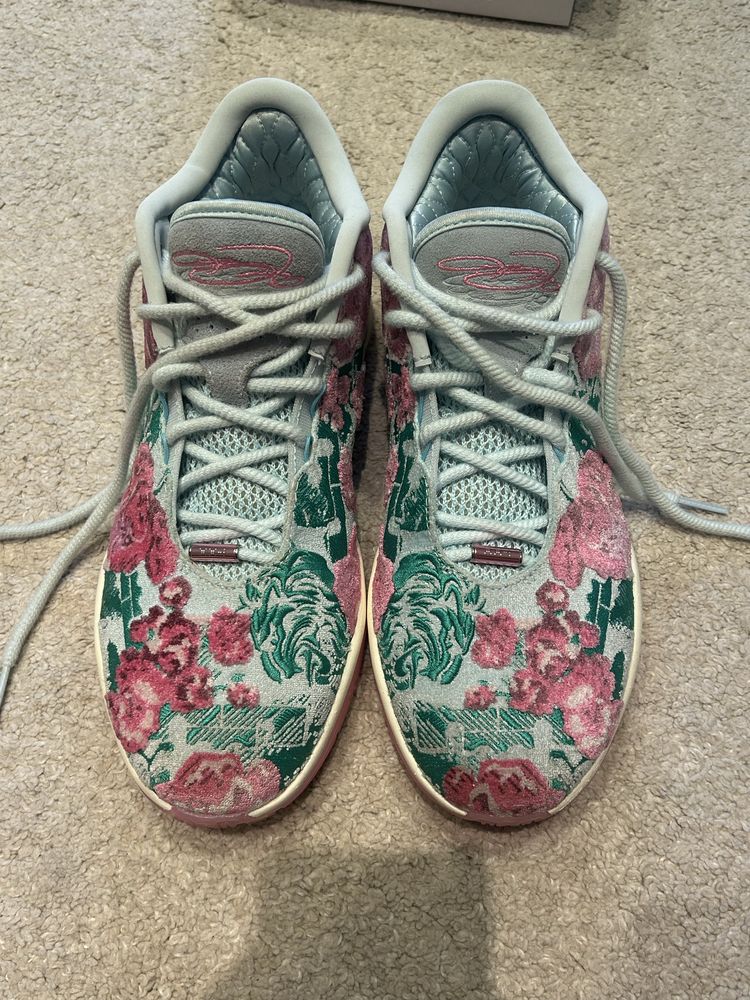 Lebron 21/XXI Premium Grandma’s Couch marimea 45