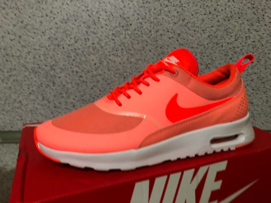 ОРИГИНАЛНИ *** Nike Air Max Thea Pink/Crimson/White