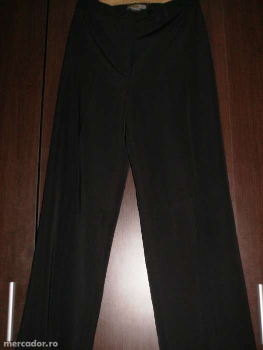 Pantaloni costum