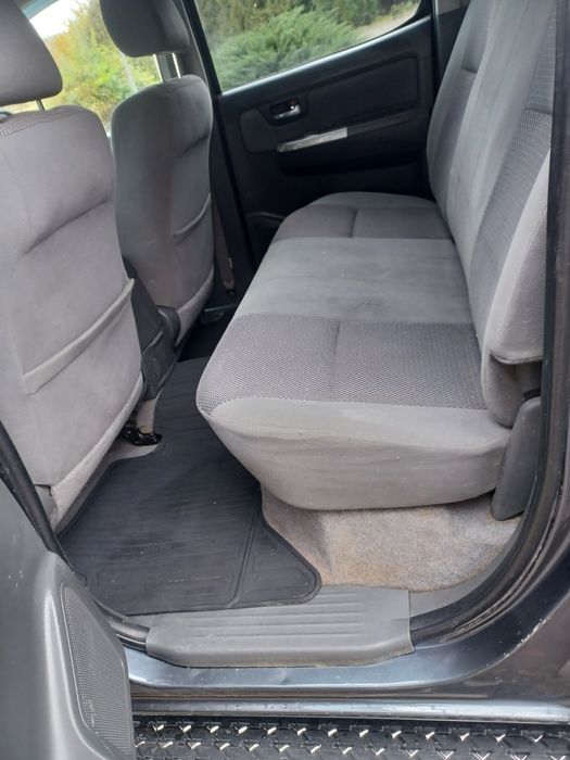 TOYOTA   HILUX  2.5 TDI  2014  EURO 5