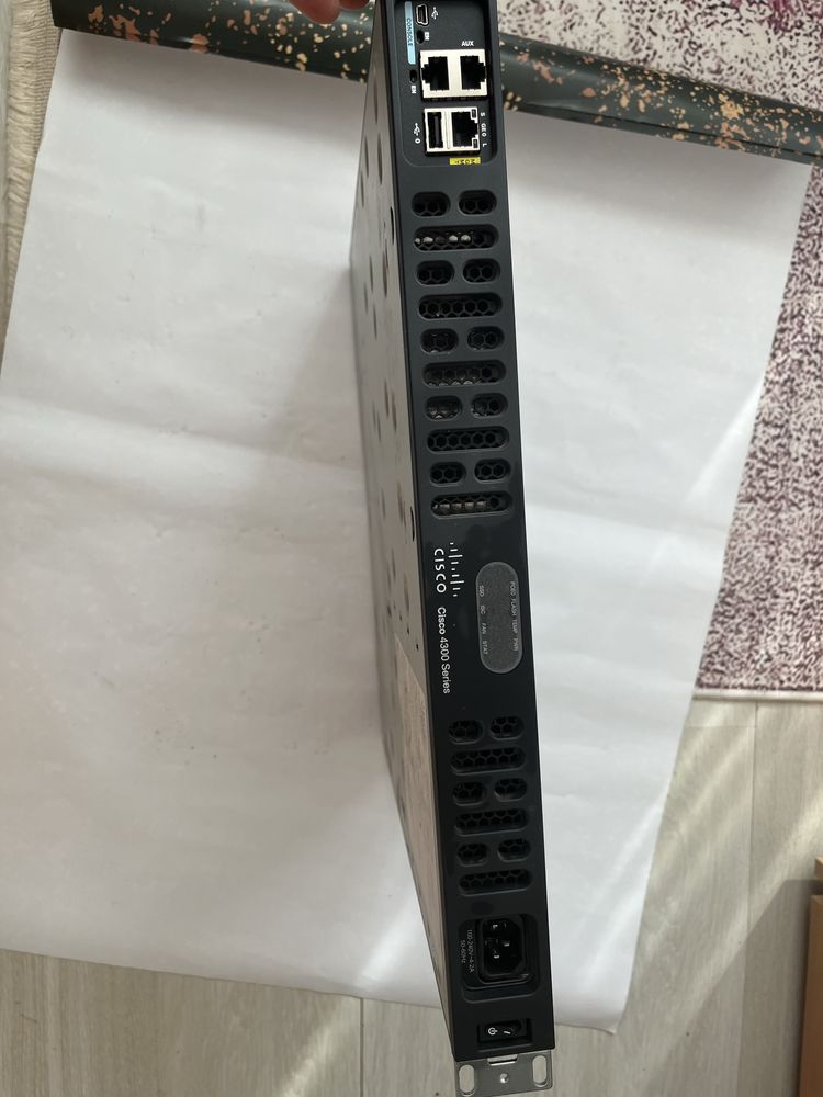 Cisco ISR4331- clasico 4300 series