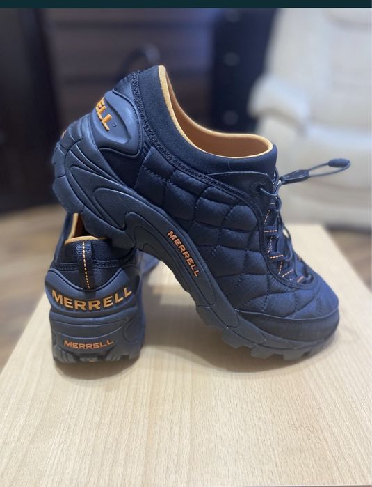 Pantofi/adidasi trekking Merrell