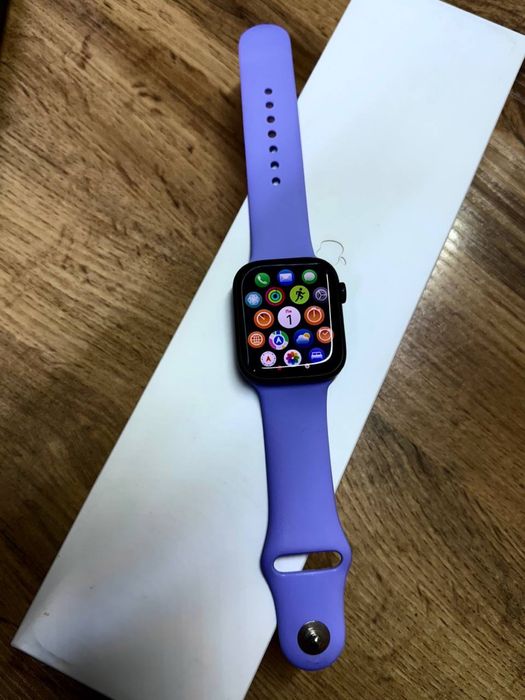 Apple Watch 8 45mm /32гб/99%