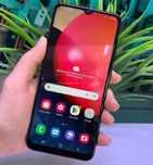 Samsung tel ideal srochni sotiladi