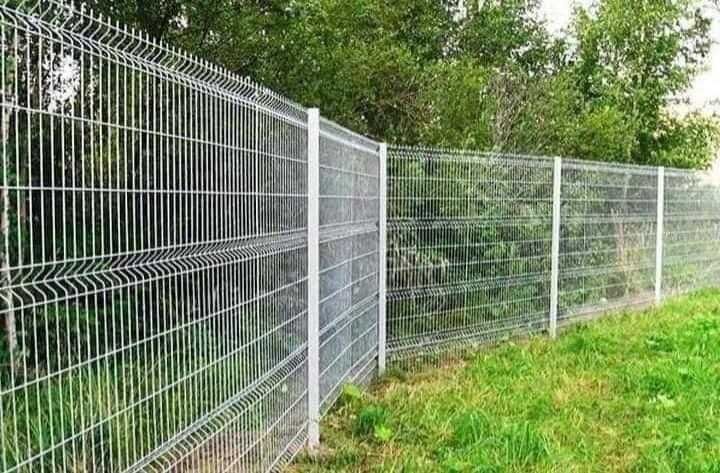 Garduri si porti stil jaluzea, sipca metalica, tabla cutata