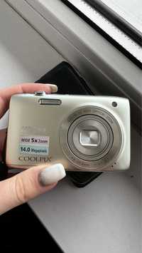 Nikon COOLPIX 14 megapixels