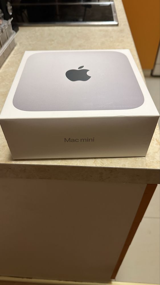Mac mini m2 Pro - 16GB Ram, 512 SSD