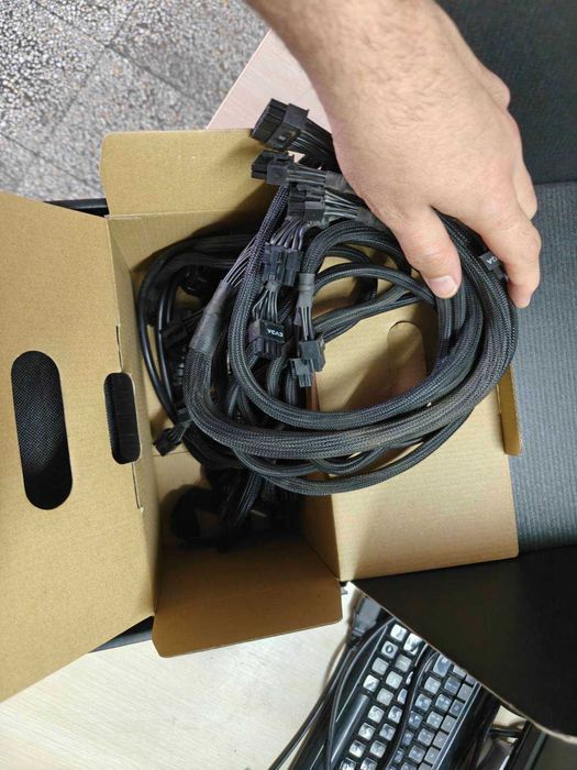 Гаранция! Захранване EVGA SuperNOVA 1300 P+, 80+ PLATINUM 1300W