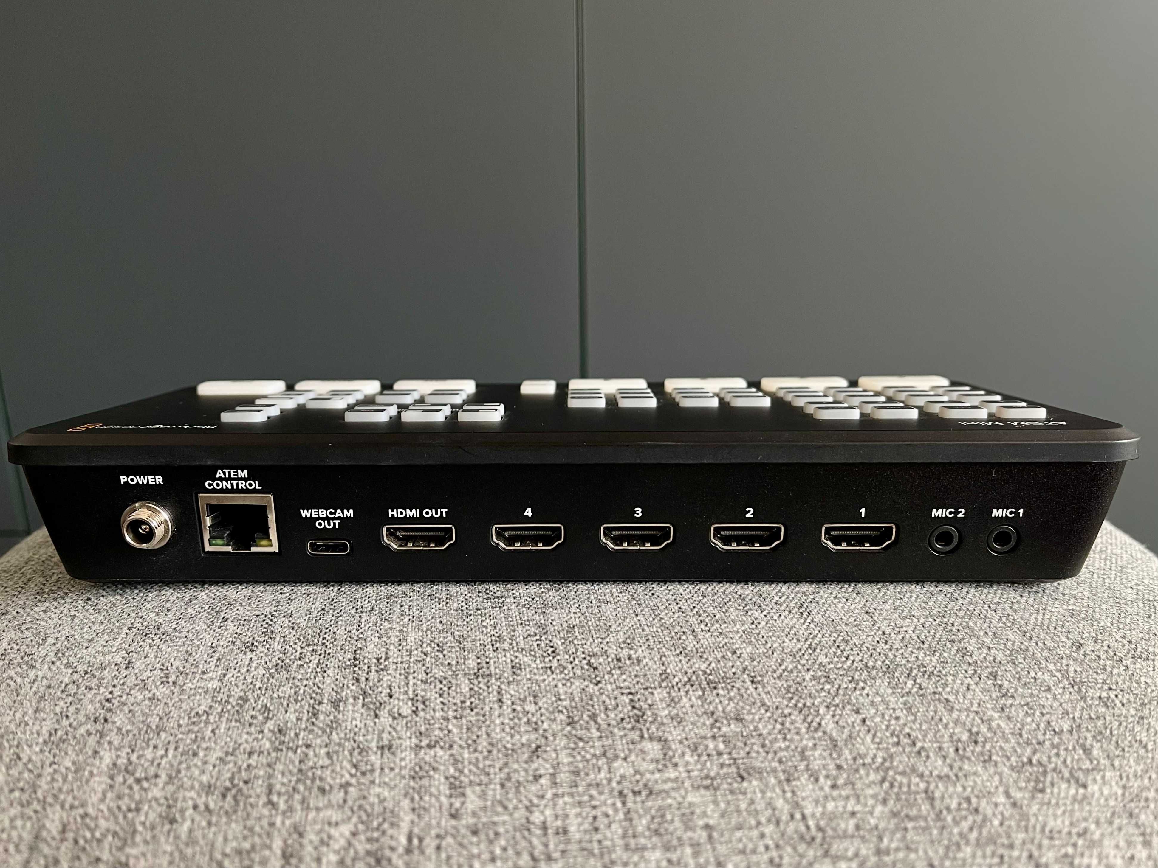 Blackmagic Atem Mini видео смесител за HDMI