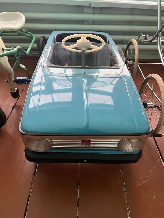 Ретро машина детская каляска и до.