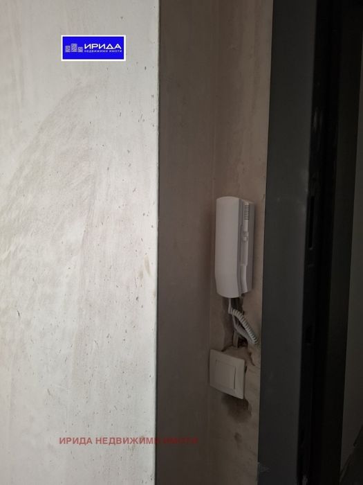 Просторен двустаен апартамент в Младост 4 с АКТ 15!