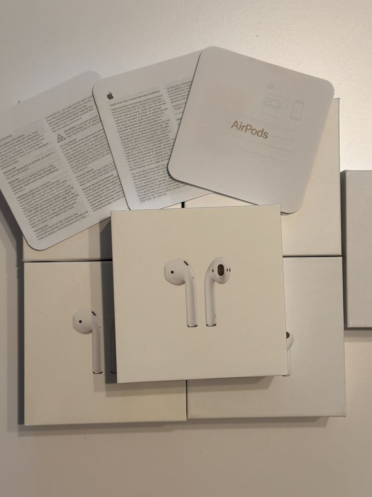 Vand AirPods 2 Originale In Garantie