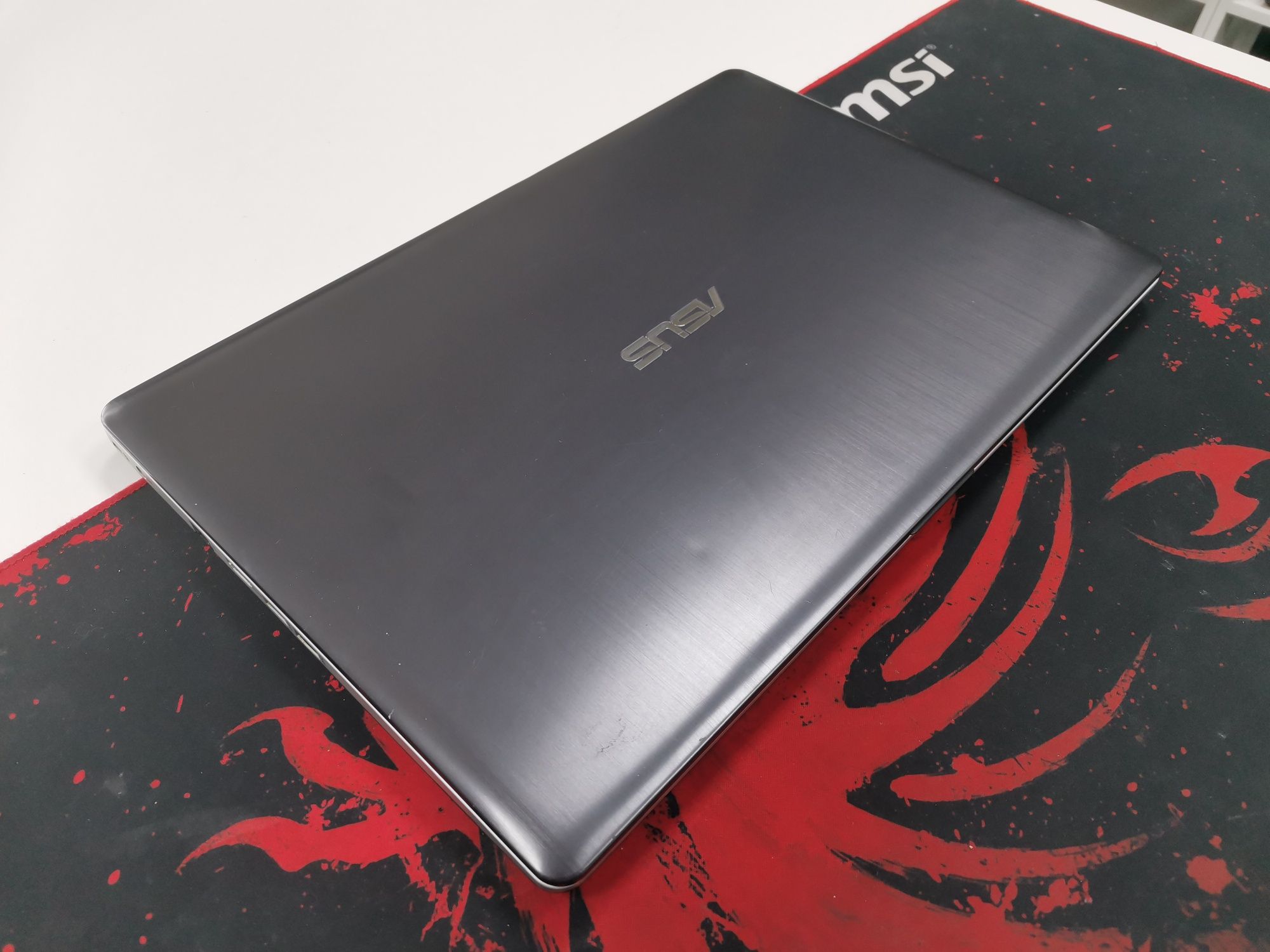 Ноутбук Asus Core i5-4200U/SSD 240/8гб/GeForce GT 740M