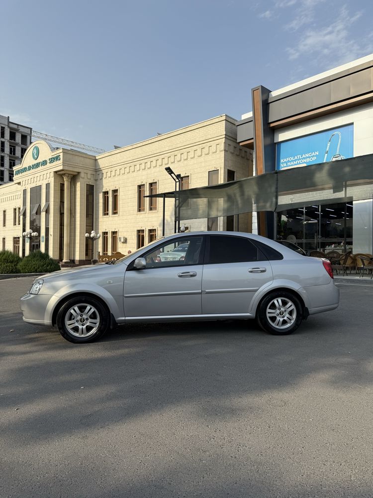 Lacetti Avtomat 2008