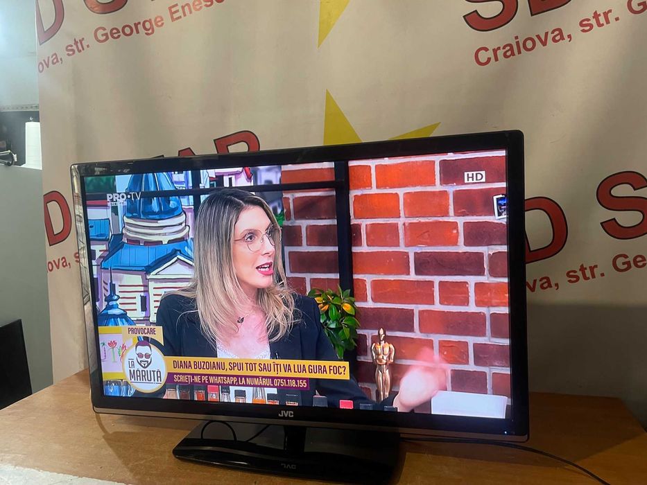 Televizor Led FullHD  JVC LT-32E54B/82cm Garantie 2ani