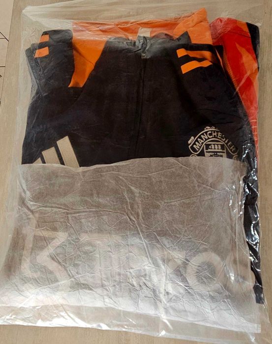 MANCHESTER UNITED / МАНЧЕСТЪР Юнайтед Адидас Adidas спортен екип.