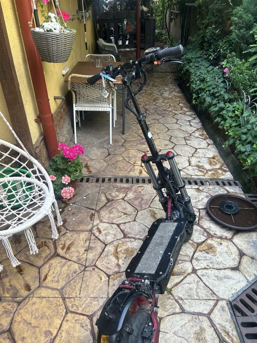 Trotineta electrica , ezotron Z300, va rog cititi descrierea!!