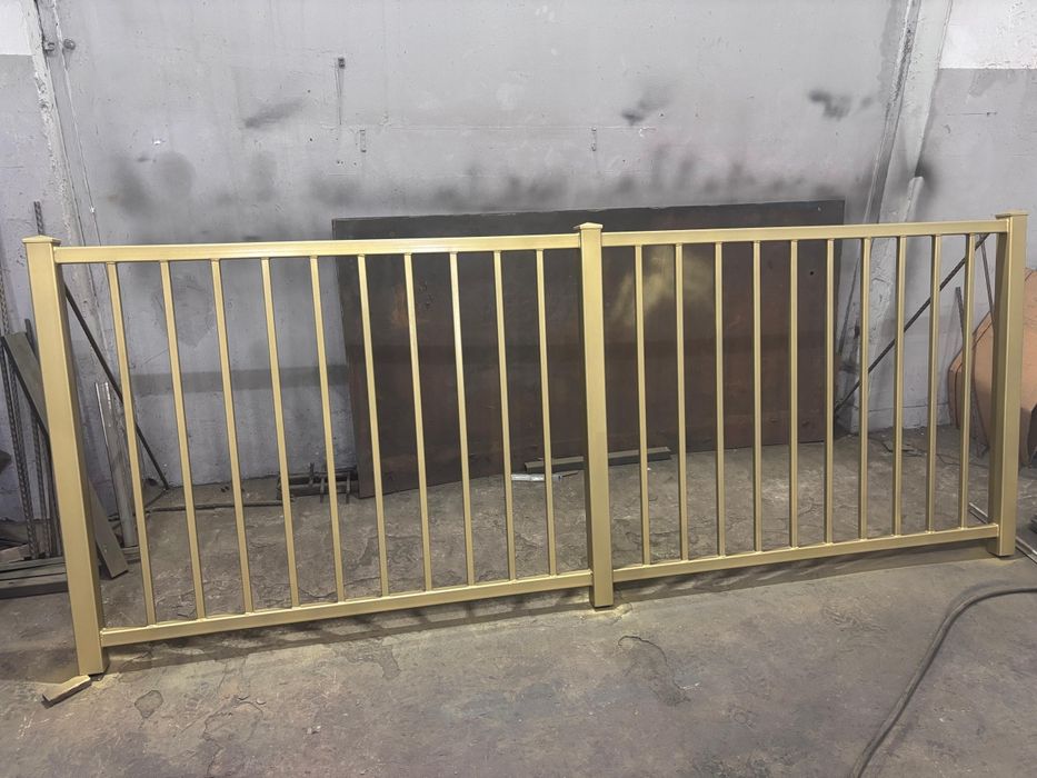 Confectii metalice,  tabla debitata , balustrade, garduri