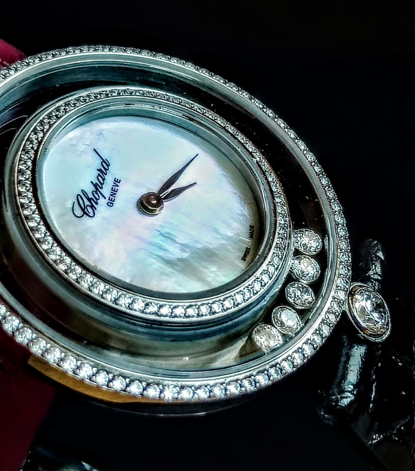 Дамски часовник Chopard Happy Diamonds