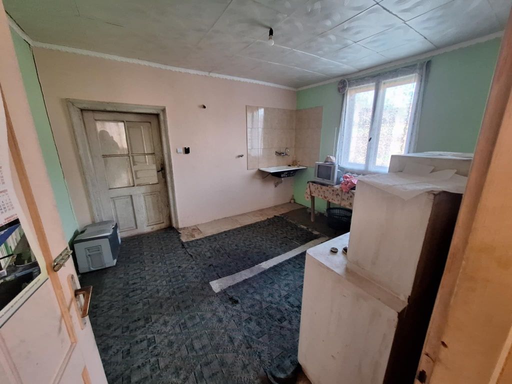 Продавам къща в село Градец