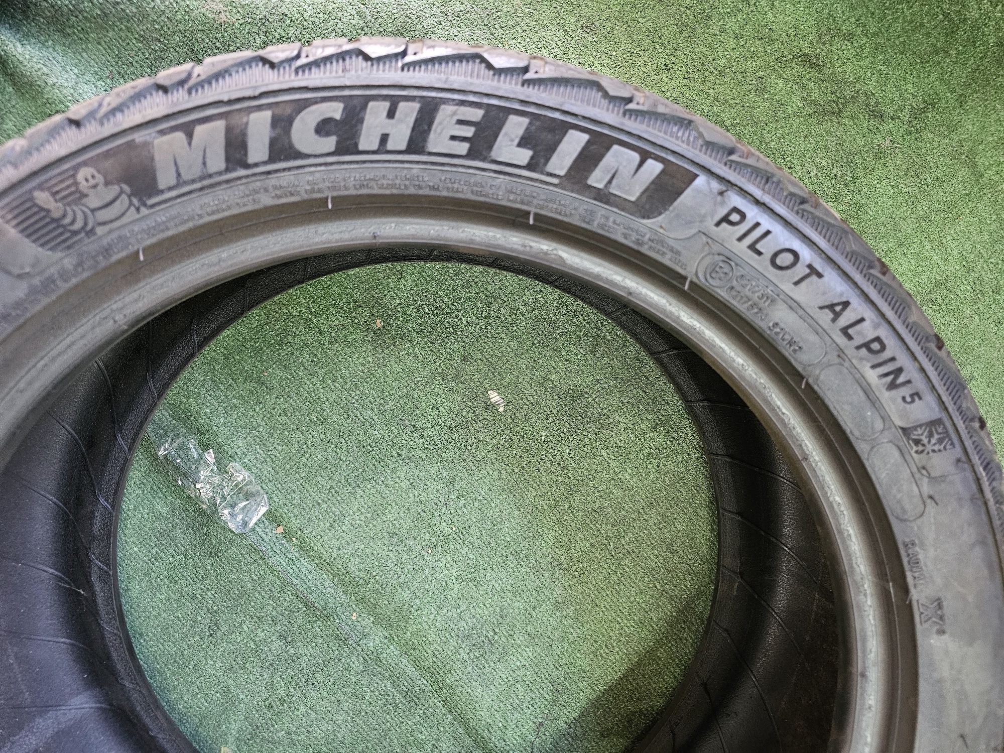 1x 235 45 18 m+s michelin