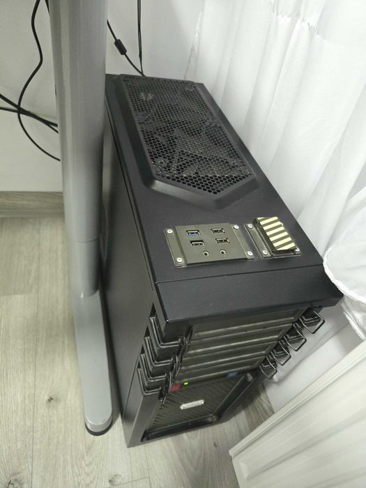 Unitate PC gaming de buget - perfect pentru școală, birou și jocuri