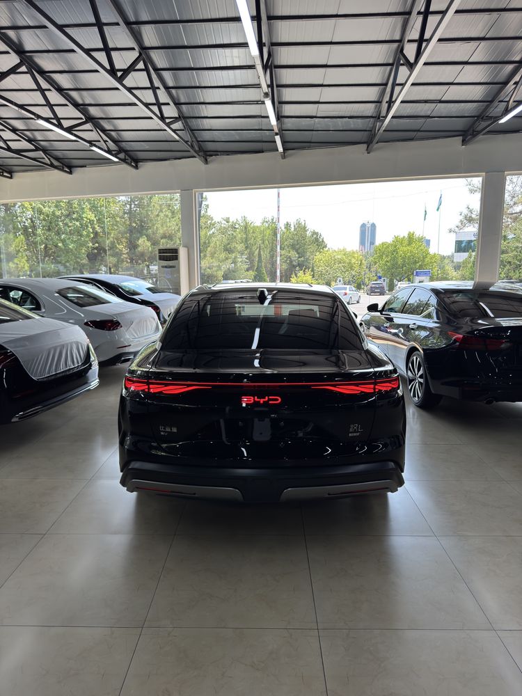 BYD Han L 2025 год