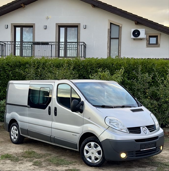 Renault Trafic Van Mixt Lung