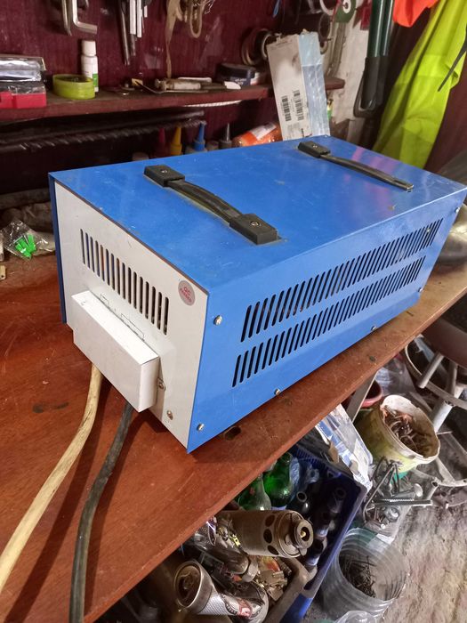 Stabilizator Tensiune 5000 VA