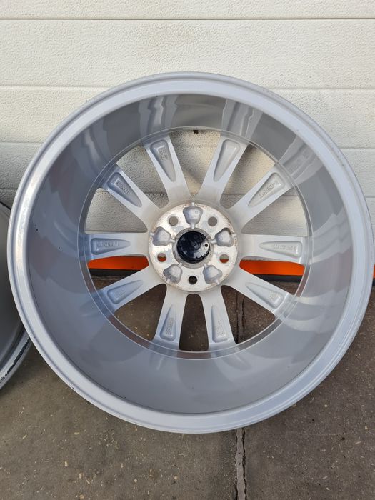 Оригинални джанти за ФОЛКСВАГЕН VW AUDI SEAT SKODA R17 5x112 ET47 7.5J