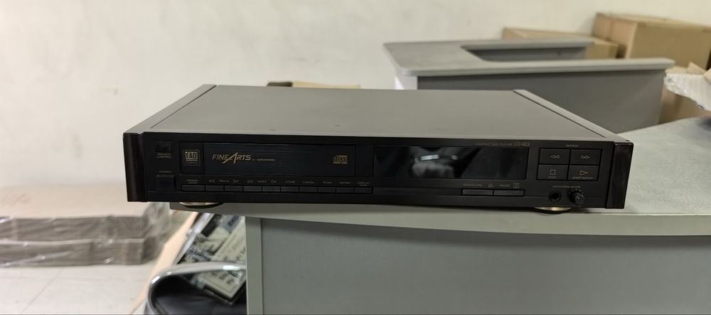 GRUNDIG/Fine Arts CD903