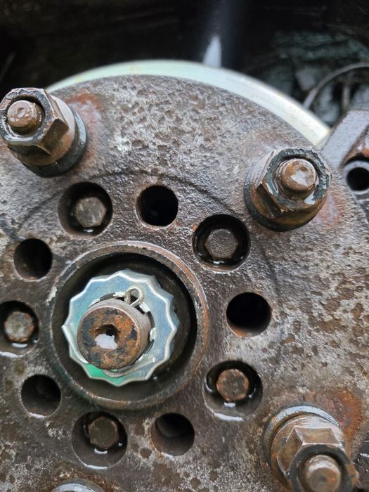 Dezmembrez Ford tranzit