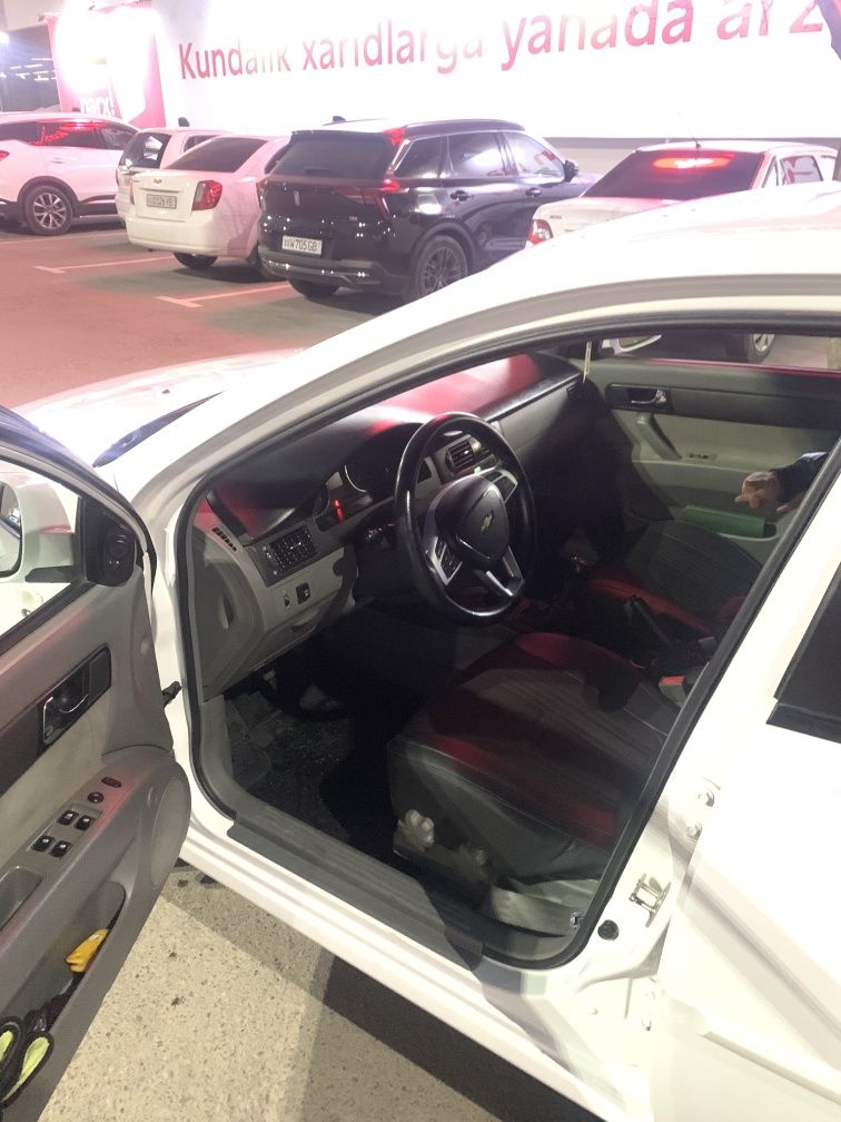 Gentra - Lacetti sotiladi. 2020 yil.