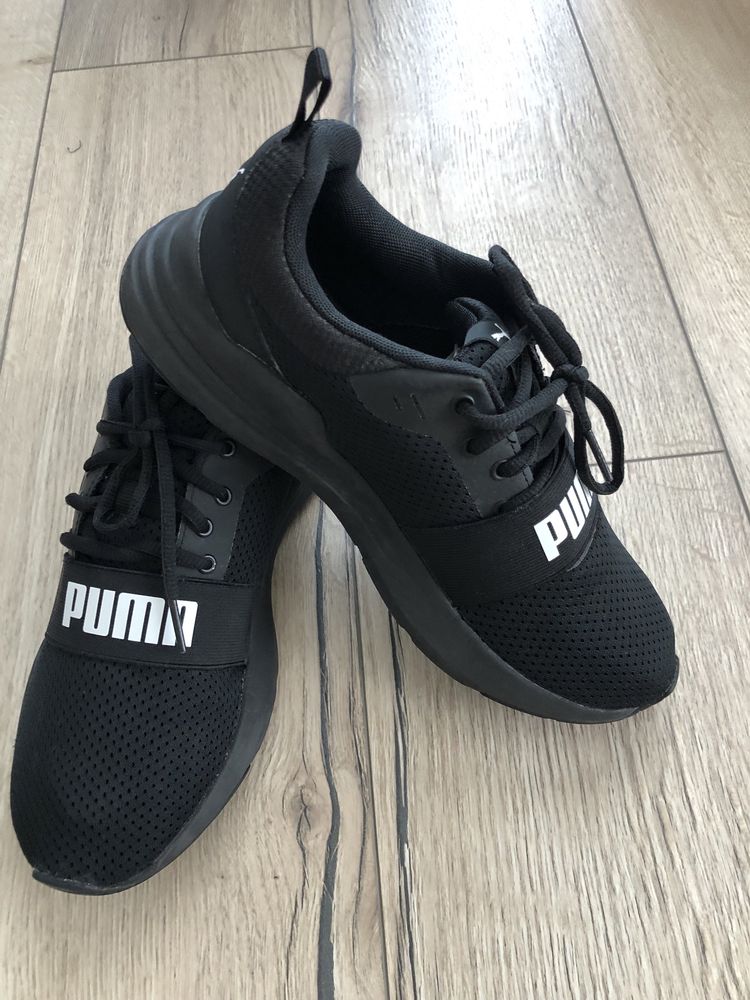 Adidas sport PUMA