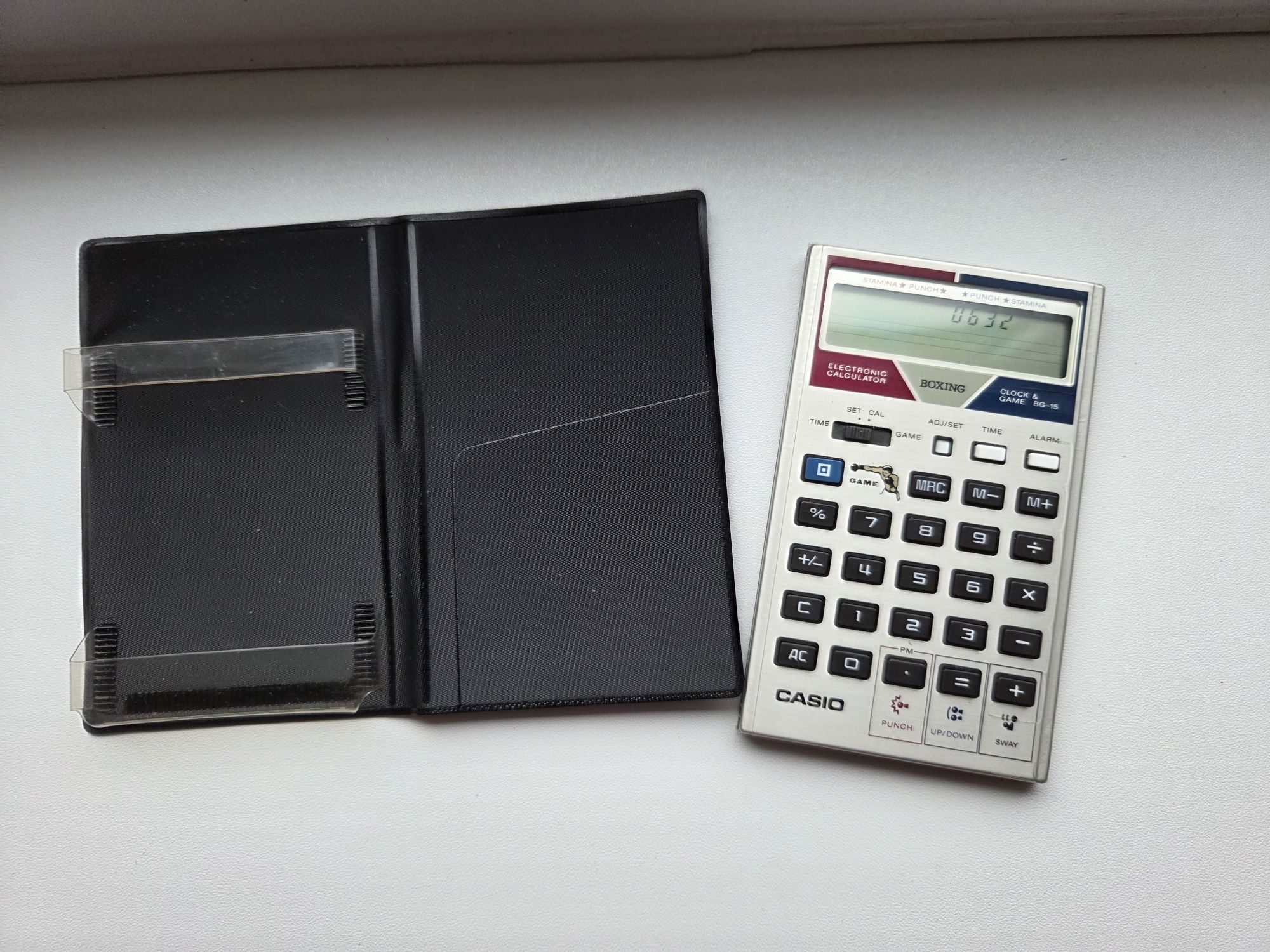 Calculator CASIO BG-15 (cu joc de box) 1981