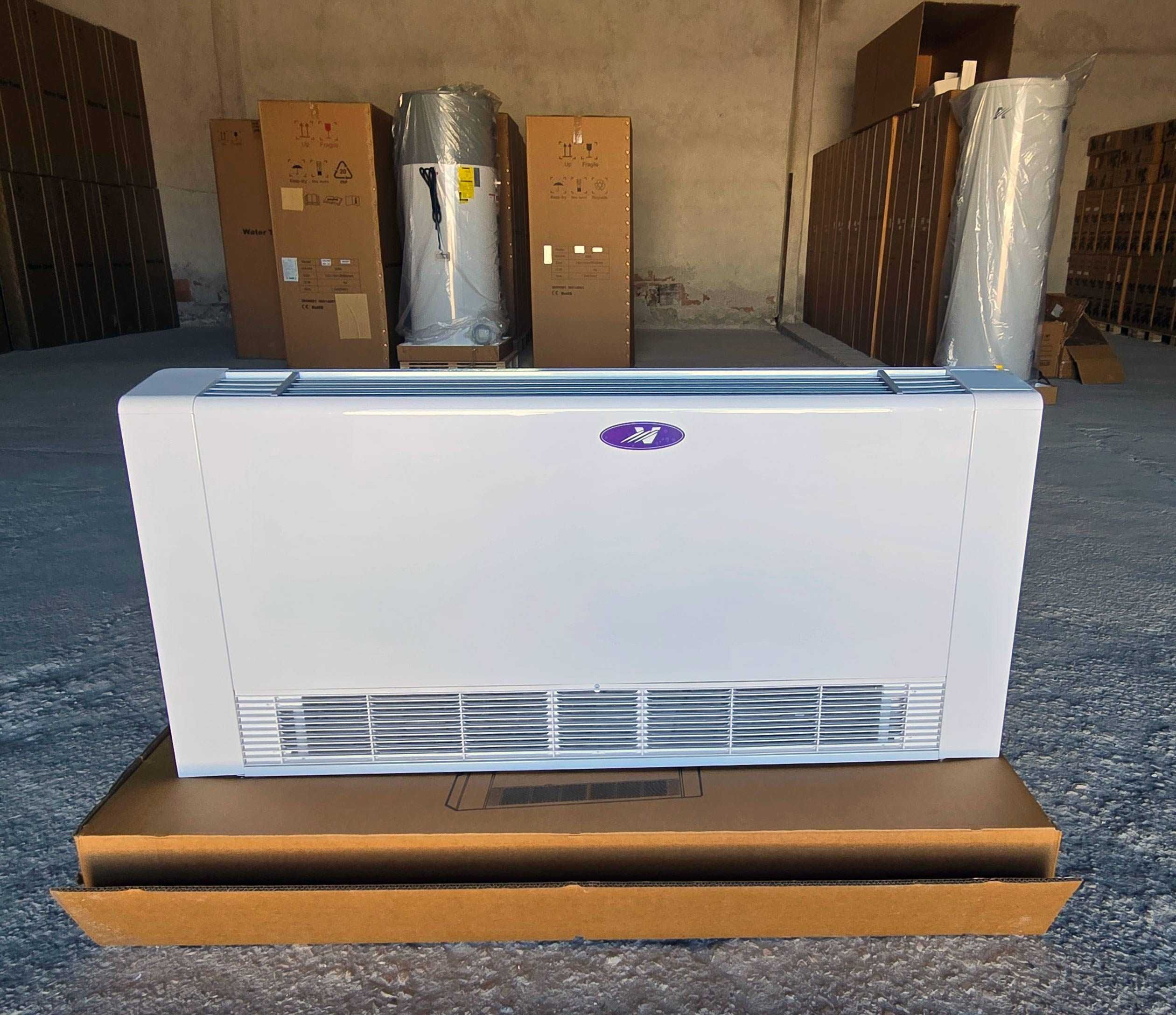 8.9 KW Ултра тънки и тихи водни конвектори за отопление и охлаждане