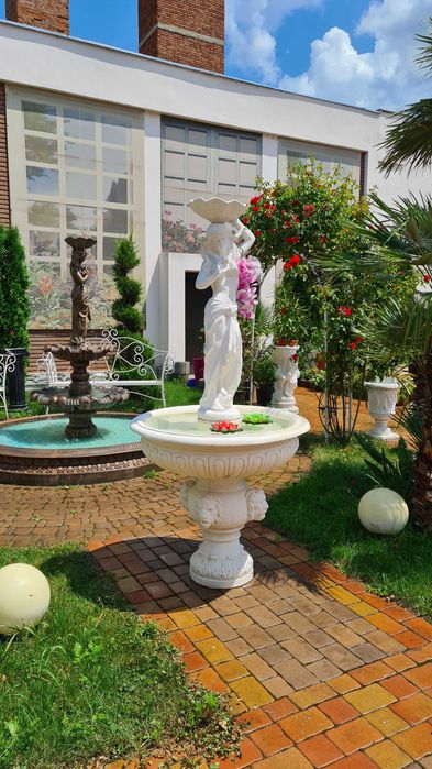 Fantana arteziana.F38.fantani artrziene,ornamente gradina,statuete